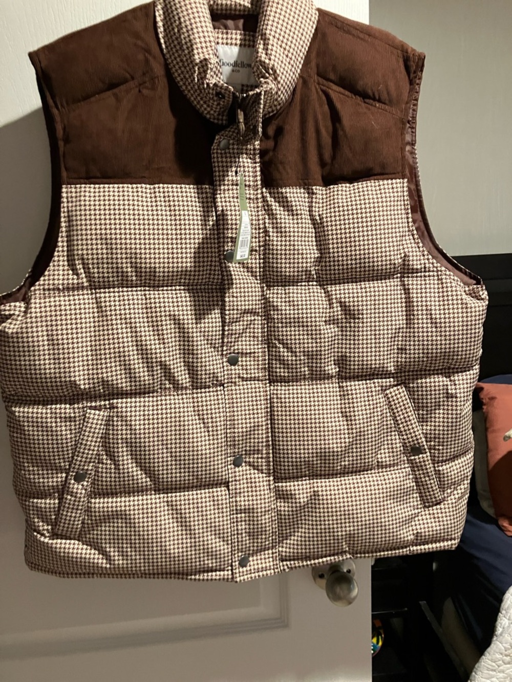 Goodfellow & Co Brown and Cream Houndstooth Vest
